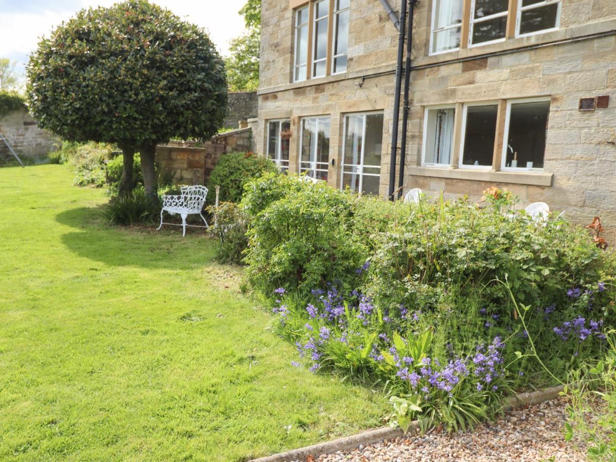 The Garden Apartment Whitby Esterno foto